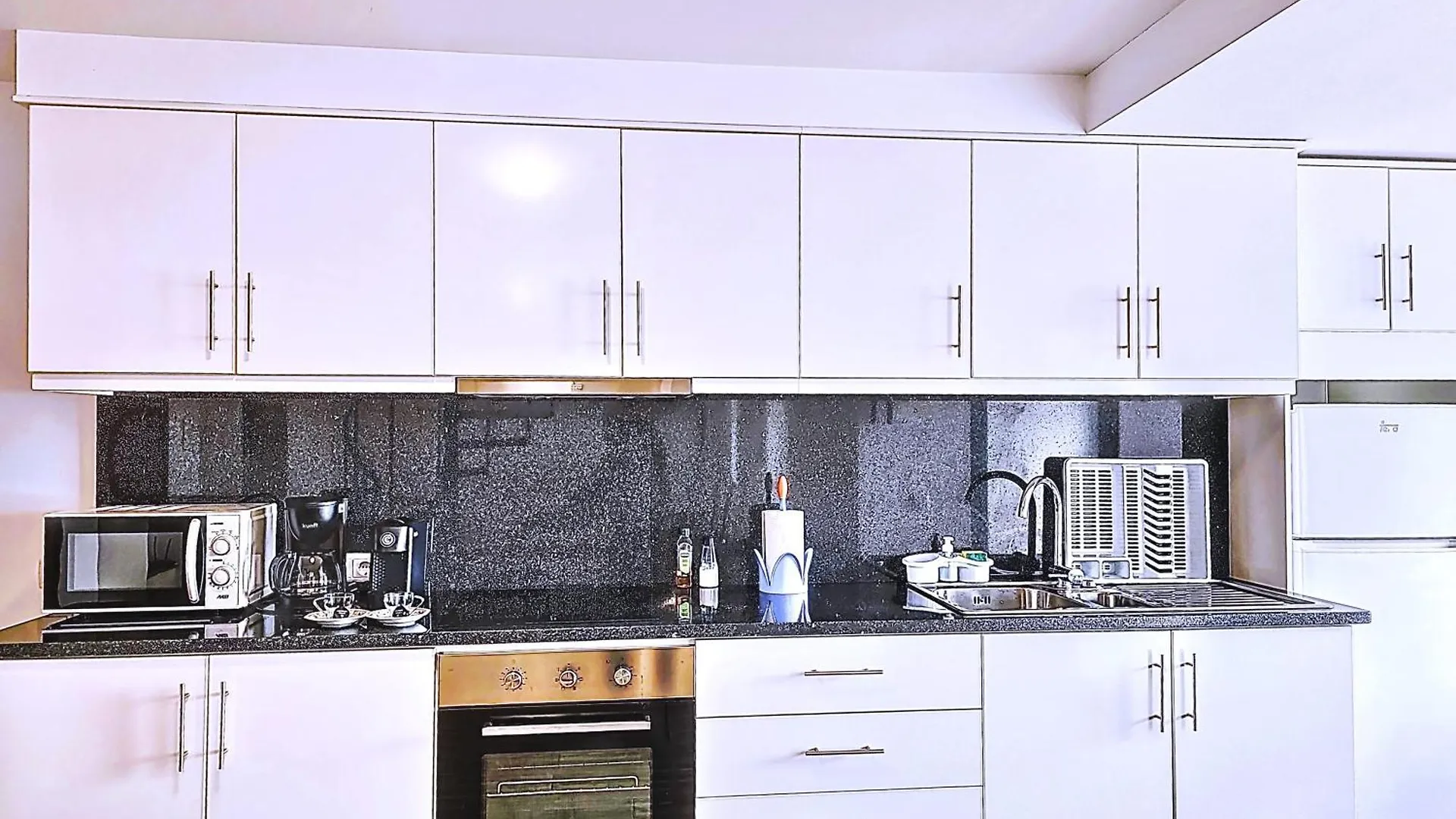 Sunny Paradise House, Great View Понта-ду-Сол 0*,  Португалия